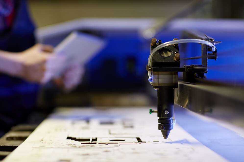 دستگاه CNC دستگاه CNC
